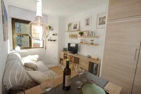 Encantador Apartamento Frente A La Playa Victoria Apartment Cadiz Bagian luar foto